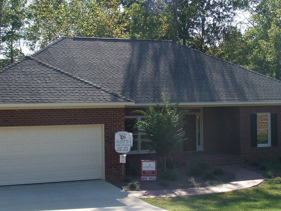 Beautiful Hampton Ponds!