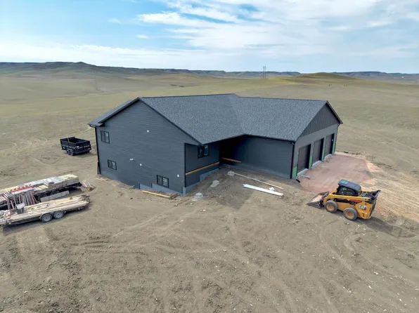 15625 High Bluff Dr, Box Elder, SD 57719