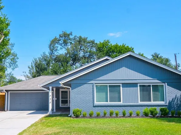 7926 Ridgeview Dr, Houston, TX 77055