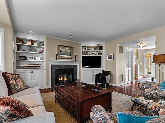 2nd image of 15 Hammersmith Rd Unit 32
