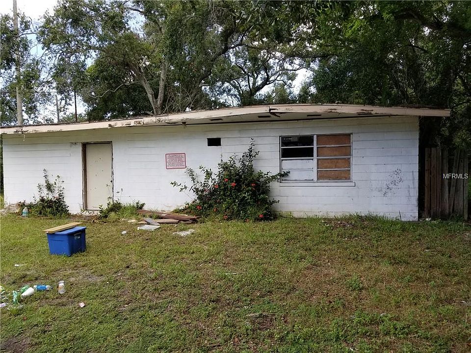 1st image of 900 Palmetto St