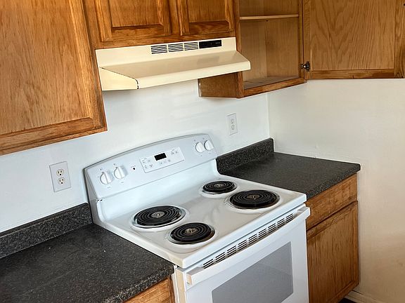 3rd image of 1624 Mars Hill Dr APT C