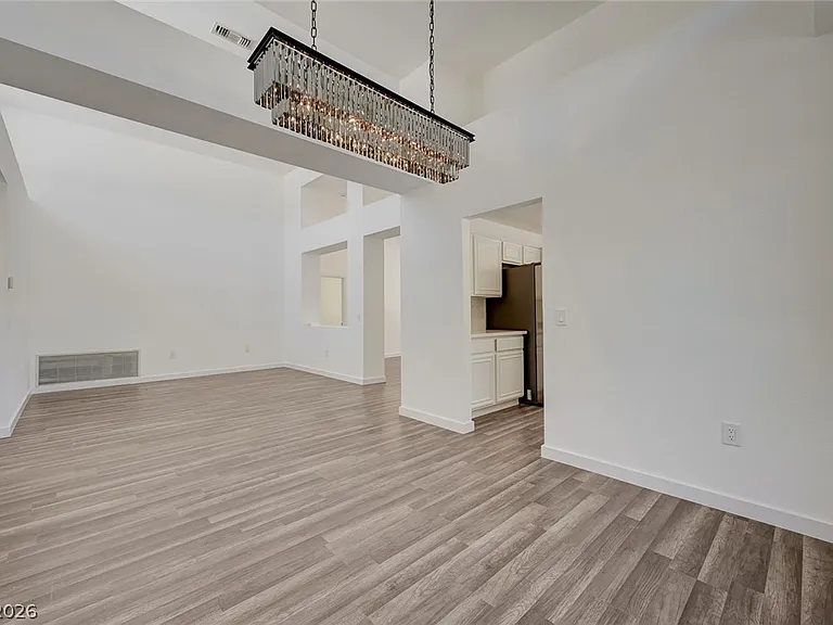 2413 Keiser Ct — Photo 12