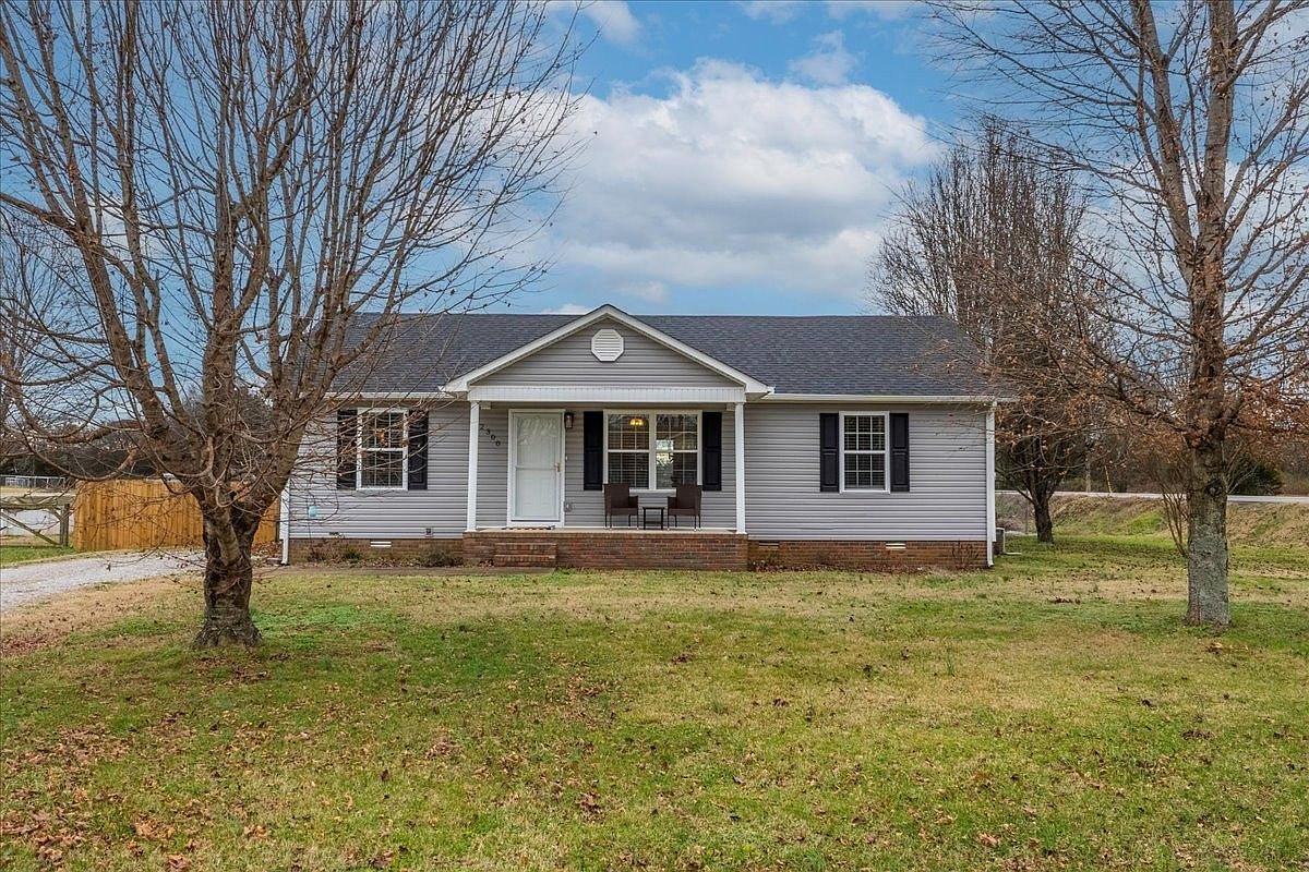 2300 Forrest Fields Dr, Chapel Hill, TN 37034 | Zillow