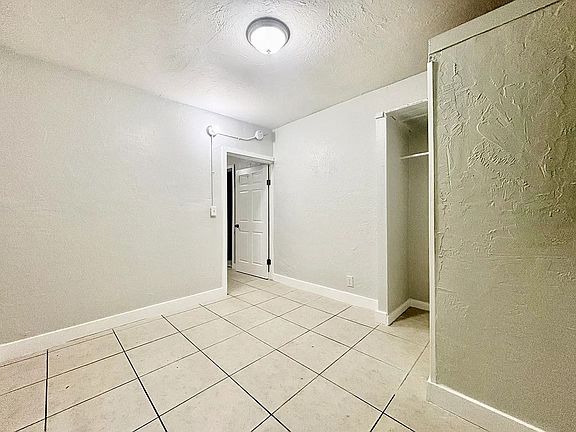 4th image of 1327 NW 8th Pl