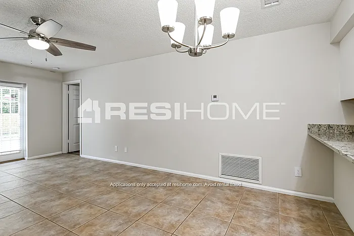 3848 Beachman Dr — Photo 9