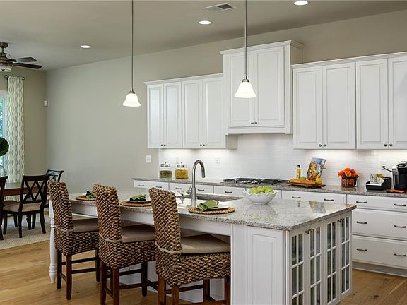 3rd image of 33381 Old Pier Ln #104