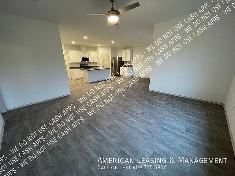 1585 Holly Trails — Photo 2