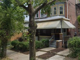 790 Stuyvesant Ave, Trenton, NJ