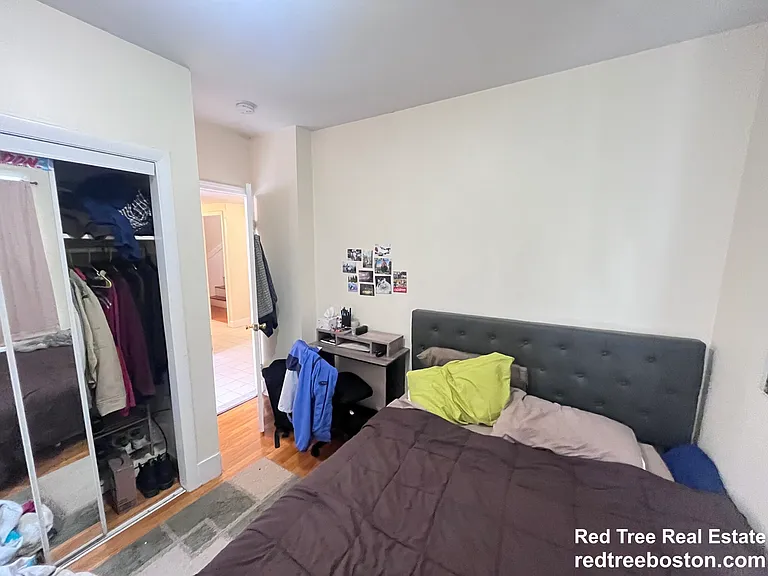 216 Freeman St — Photo 9
