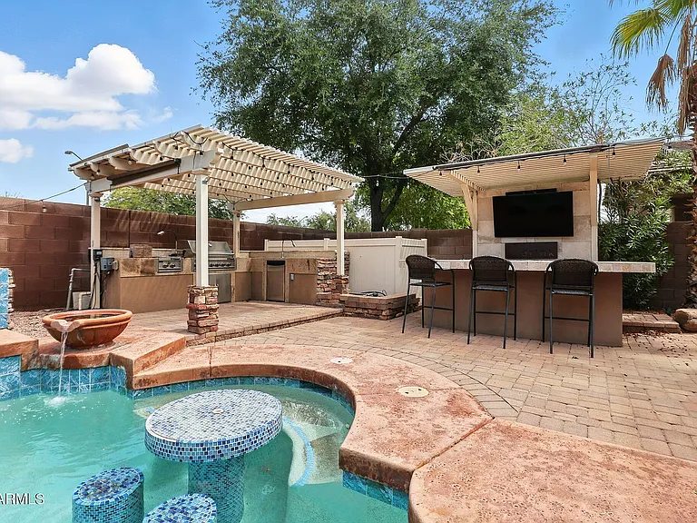 3692 E Morning Star Ln — Photo 33