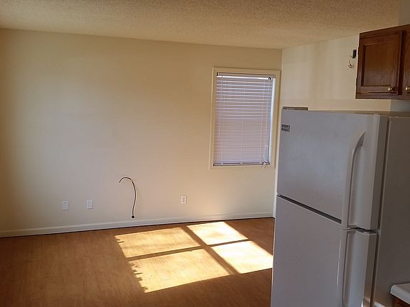 3rd image of 6100 E 153rd Ter APT A