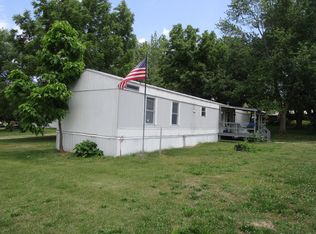 1005 E 5th St, Mountain View, MO 65548