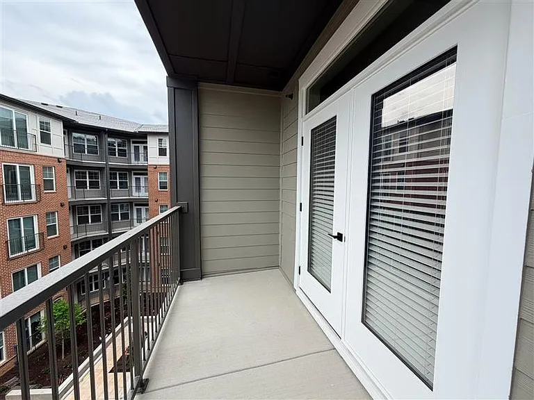 District on the Etowah Apartments — Photo 187