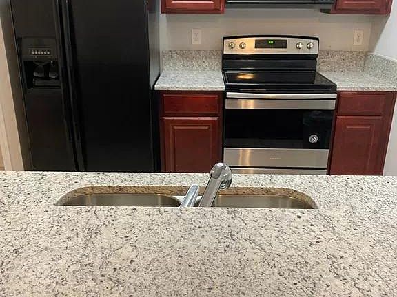 4th image of 1423 Manotak Point Dr Unit 103