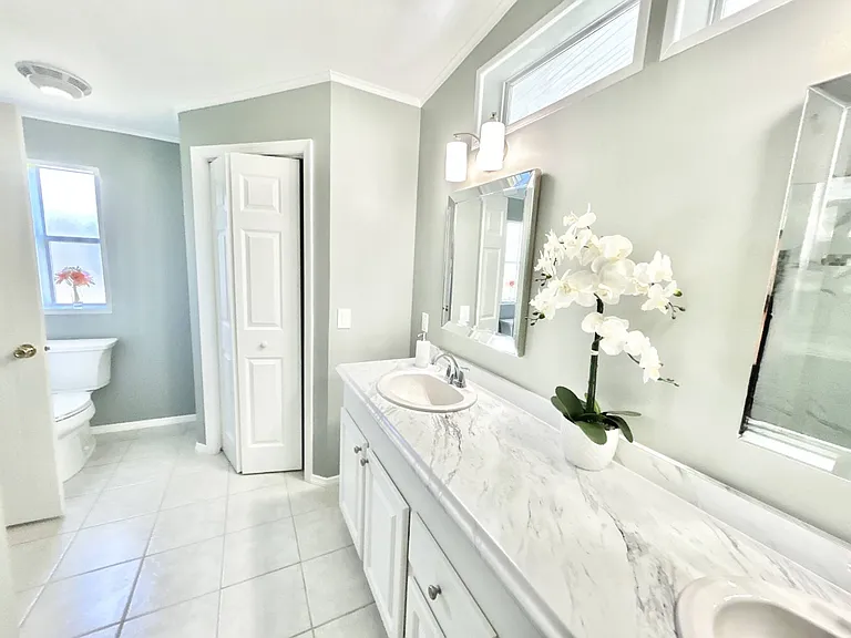 5492 Crane Feather Dr — Photo 22