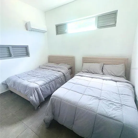Benjamin Gomez Benjamin Gomez — Photo 15