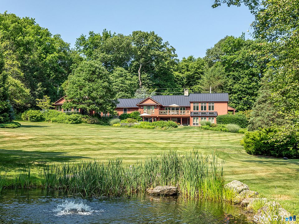 1st image of 35 Schoolhouse Road