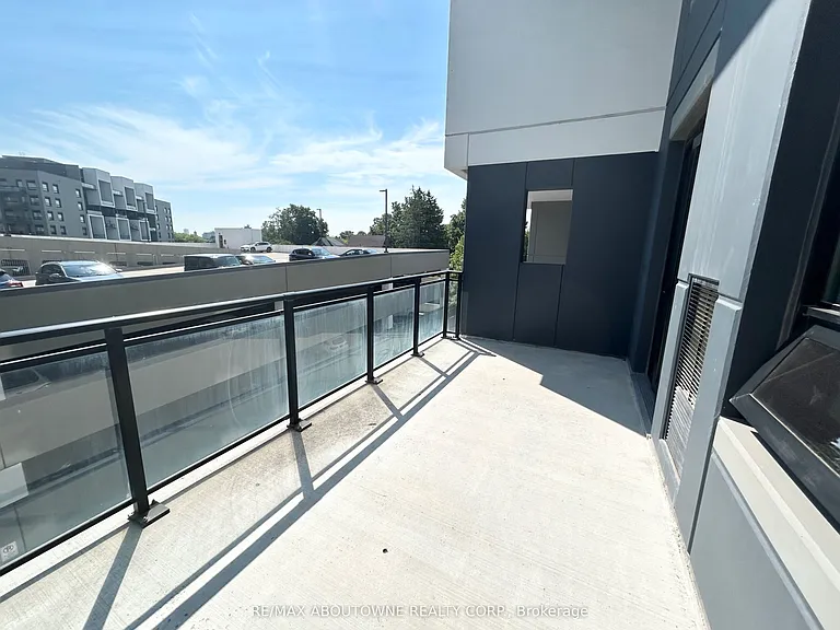 460B Belmont Ave W #406 — Photo 18