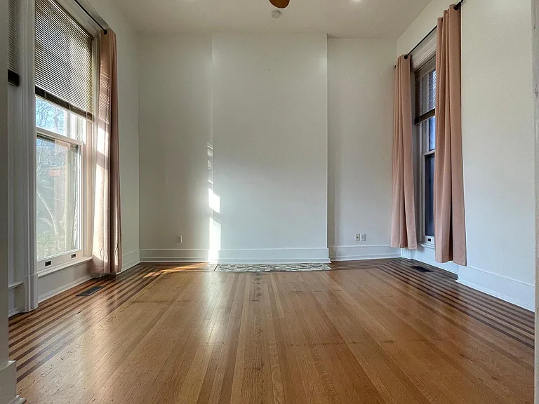 1135 S 1st St #1 — Photo 16