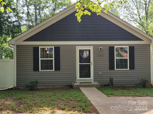 1025 Old Charlotte Rd, Statesville, NC 28677