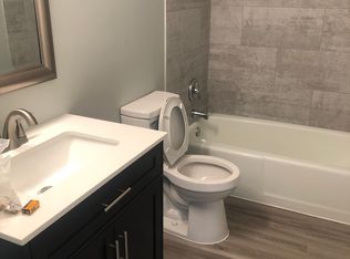 313 S Church St APT 12, Decatur, IL 62522