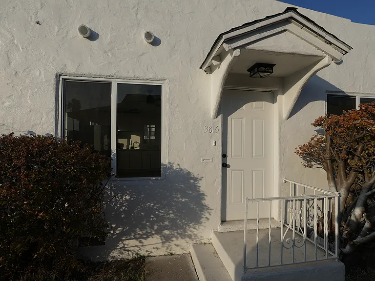 3815-19 Villa Ter #1 — Photo 10