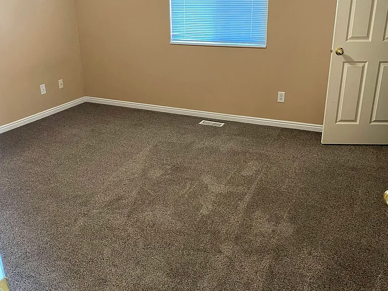 2421 N Washington Blvd #4-J — Photo 11