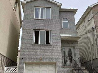 309 N 3rd St, East Newark, NJ 07029