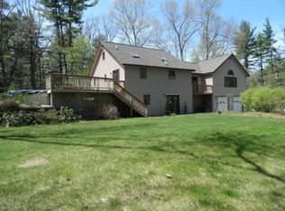 19 Back Chester Rd, Derry, NH 03038