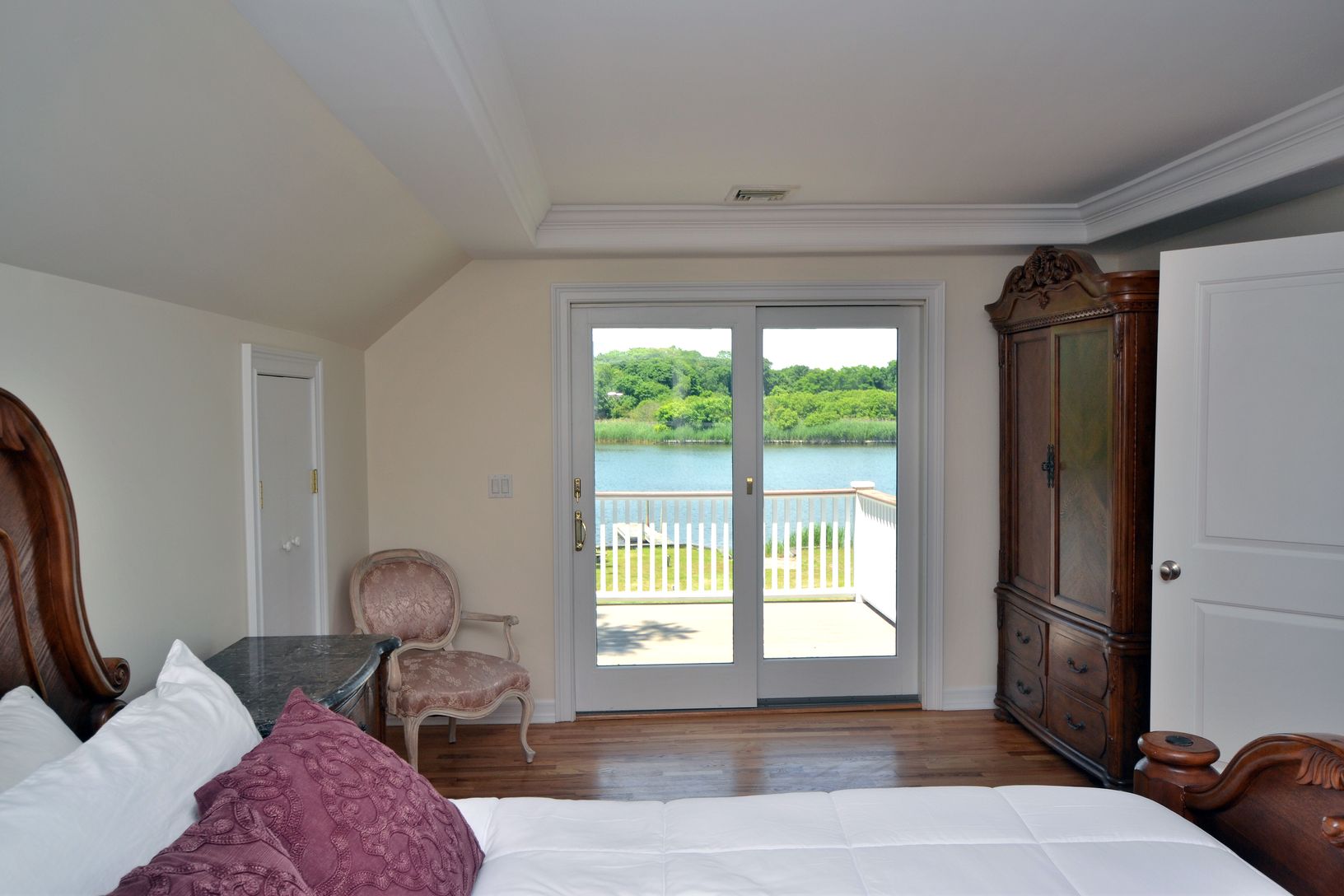  2ne Level Bedroom with Water Views