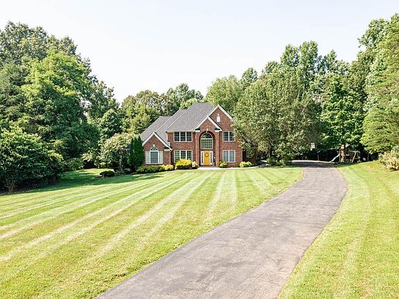 2nd image of 2053 Rocky Branch Dr