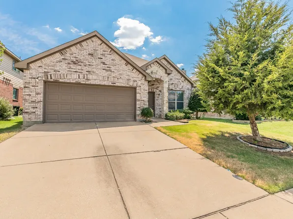 4424 Padre Ct, Fort Worth, TX 76244