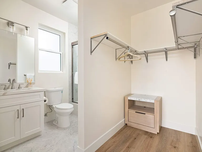 4614 Cape May Ave — Photo 23