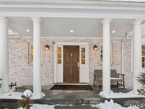 4th image of 19 Circle Road