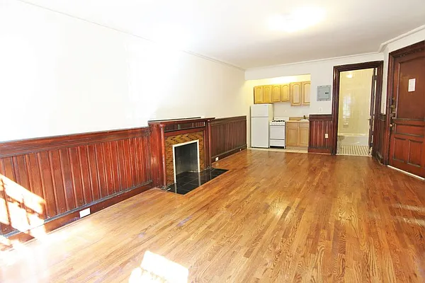 Rented by JK Dansar Corp | media 10