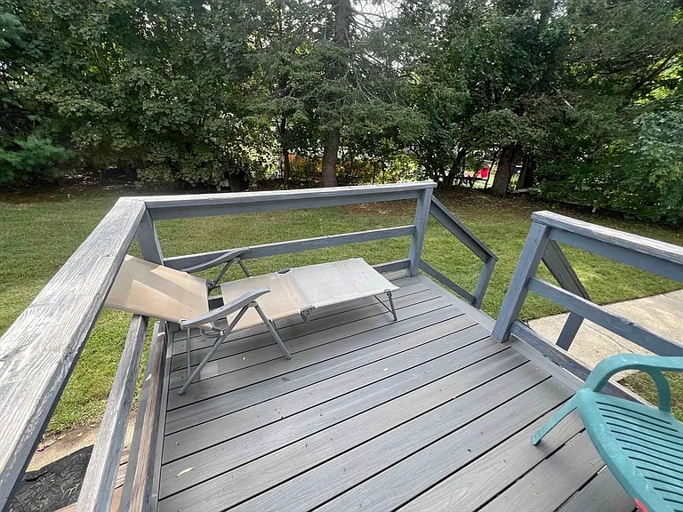 12 Saran Ave #12 — Photo 18