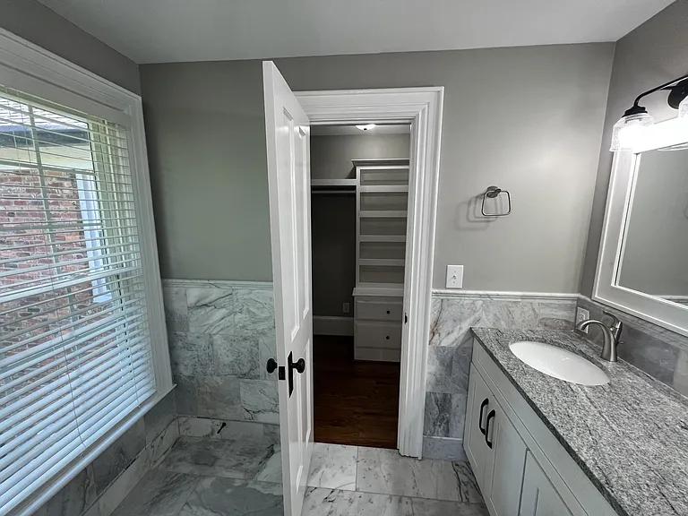 290 Kirk Ln — Photo 62