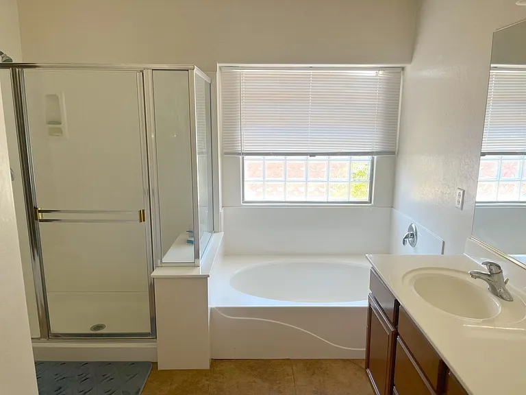 16117 W Winslow Dr — Photo 10