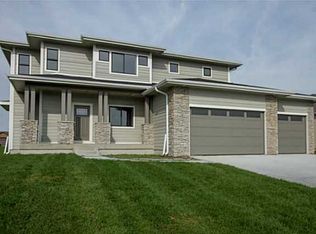 5010 NE Rio Dr, Ankeny, IA 50021