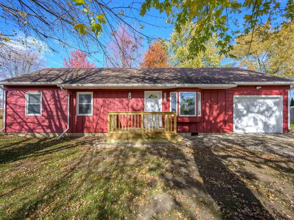 205 New York St, Farmland, IN 47340