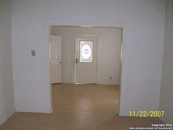 3rd image of 527 S Rosillo St