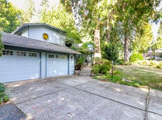 21012 SE 258th St, Maple Valley, WA 98038