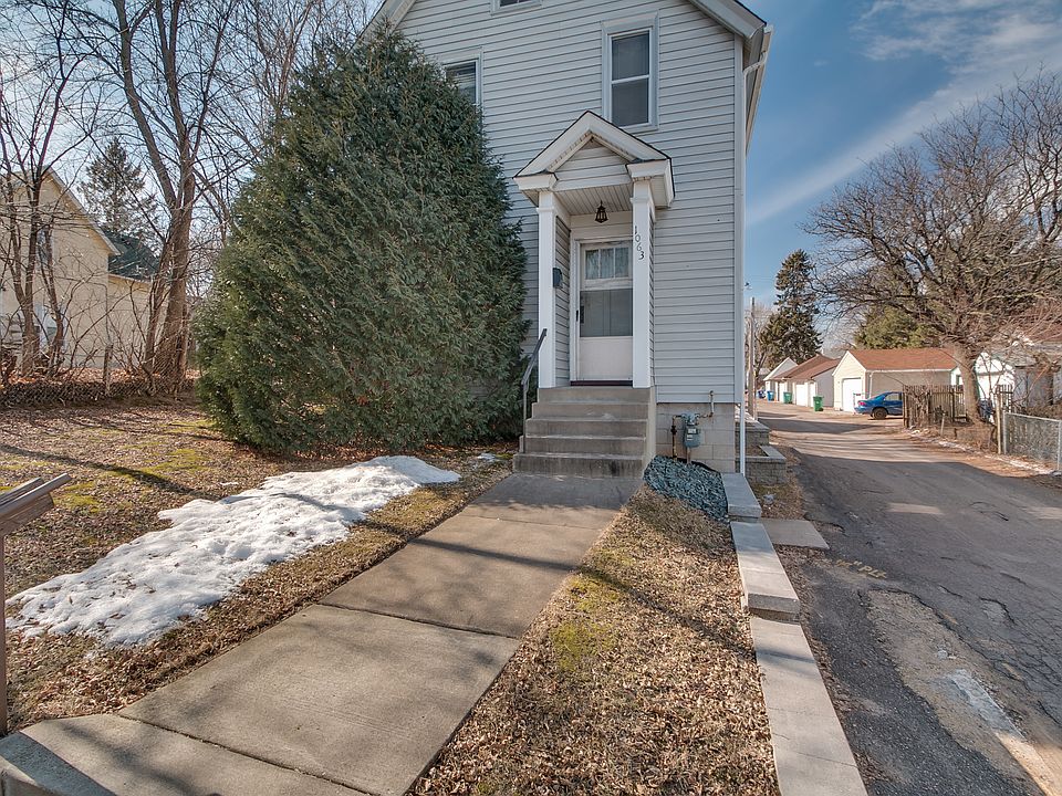 1st image of 1063 Earl St