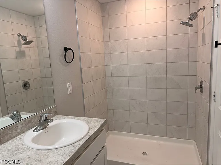 3214 NE 14th Place Cpe — Photo 14