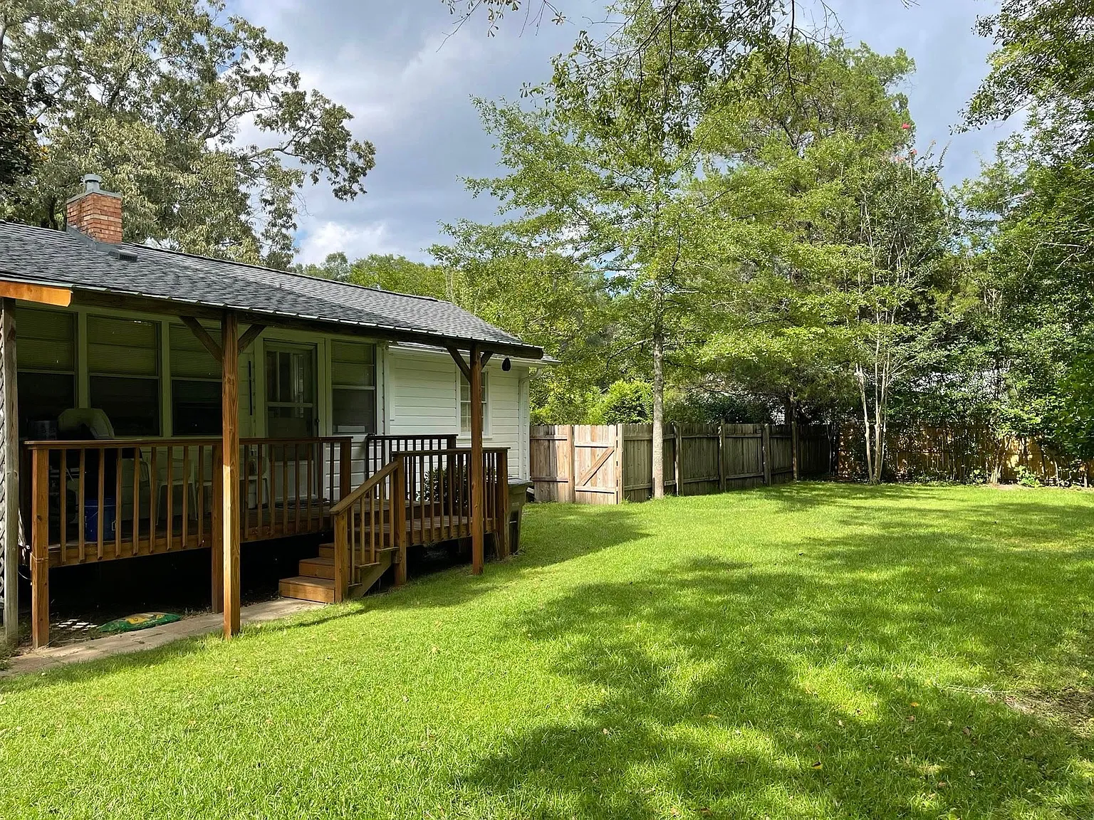 3 bed, 1215 sqft, $1,500 — Photo 3