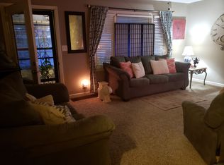 9805 E 59th St, Raytown, MO 64133