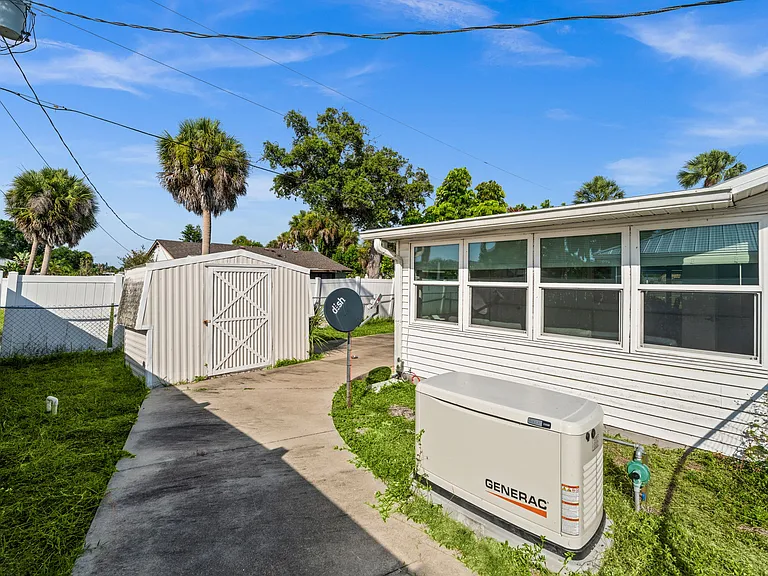 4221 Triton Rd — Photo 36