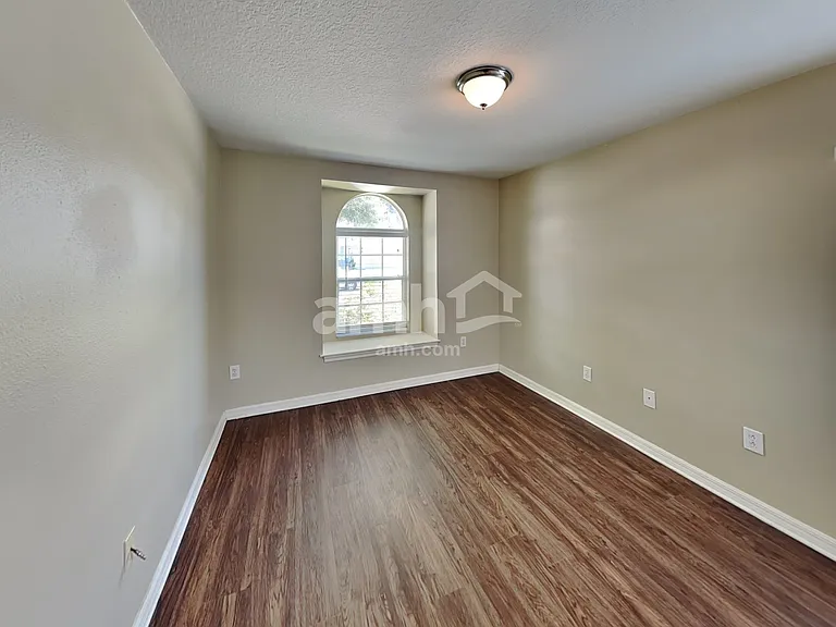 12828 Standbridge Dr — Photo 13
