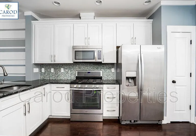 3840 Willow Green Pl — Photo 7
